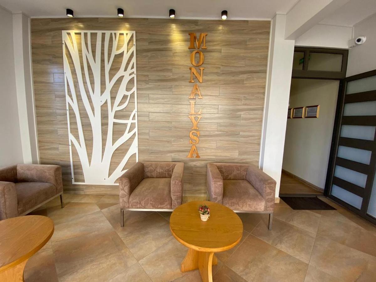 The Monalysa Suites & Residence غراند بايَ المظهر الخارجي الصورة