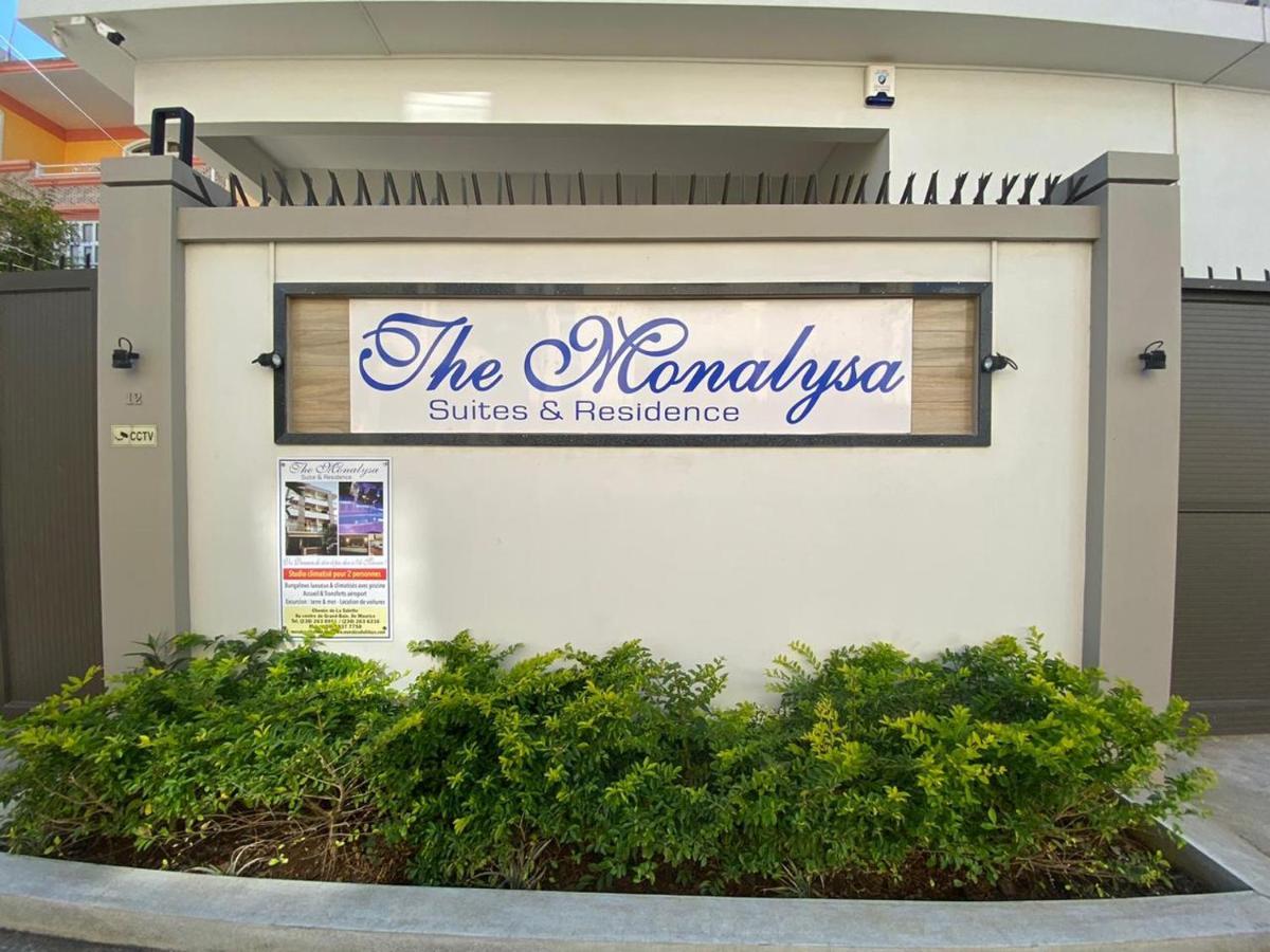 The Monalysa Suites & Residence غراند بايَ المظهر الخارجي الصورة